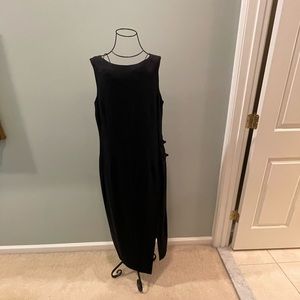 KC State of Mind Sz 12 Black midi dress, material is beautiful.